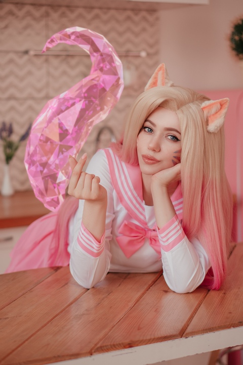 Alina Becker - Ahri. Schoolgirl.jpg Alina Becker - Ahri. Schoolgirl.jpg